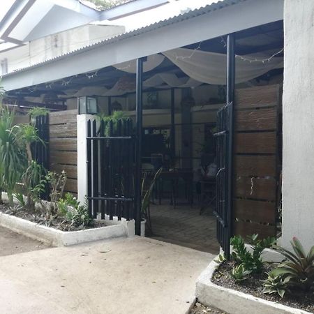 Cozy Inn Mactan Lapu-Lapu City Exteriér fotografie
